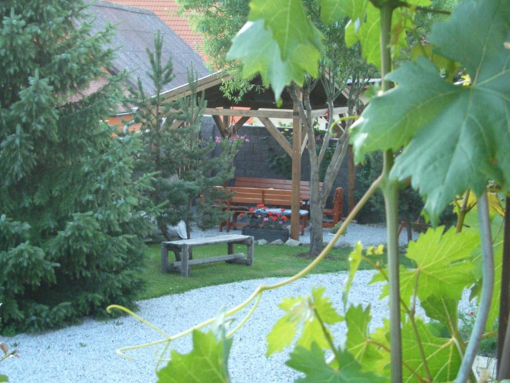 贝拉维塔酒店 Český Krumlov 客房 照片